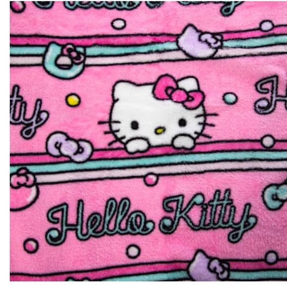 Hello Kitty Silk Touch Throw Blanket - Picture 3 of 4